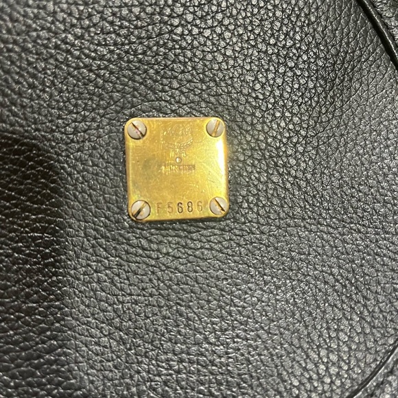 MCM VINTAGE TAMBOURINE BLACK LEATHER BAG - Picture 3 of 16